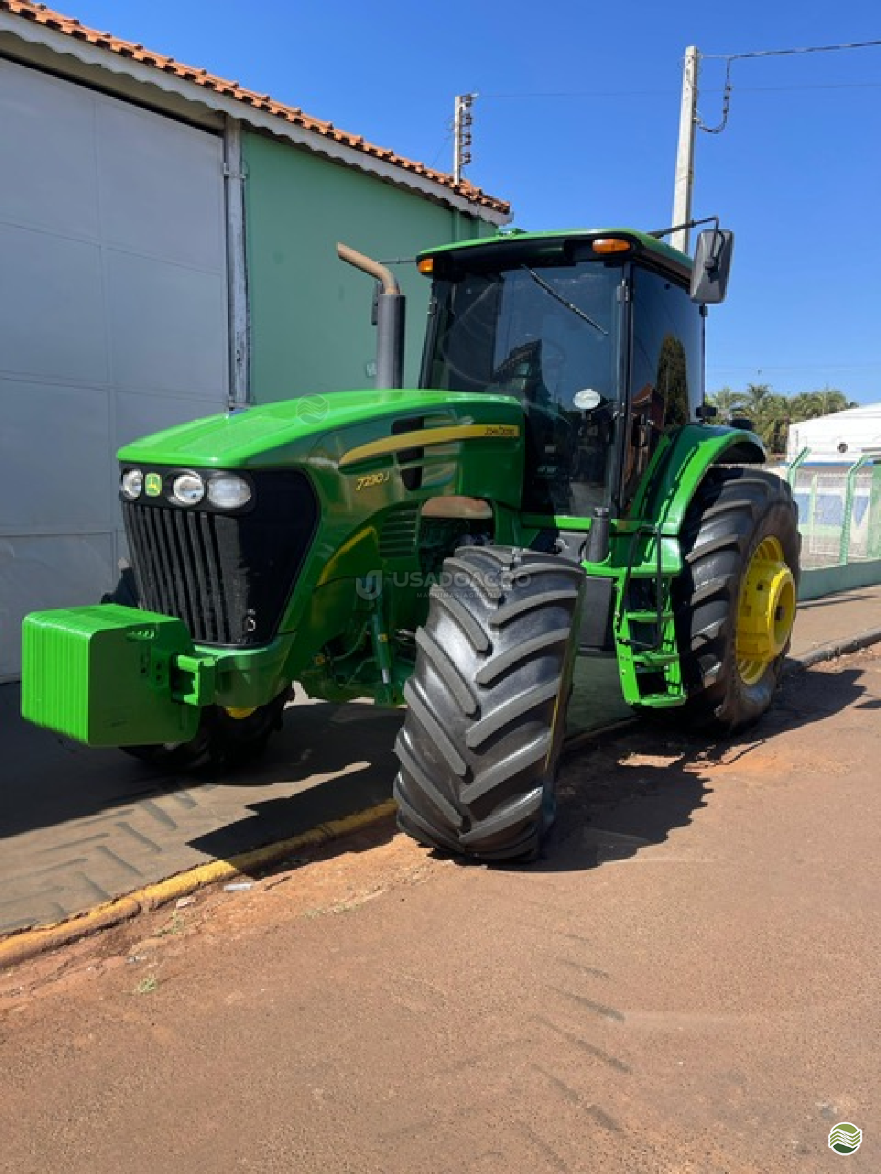 JOHN DEERE 7230J de Usado Agro Máquinas Agrícolas