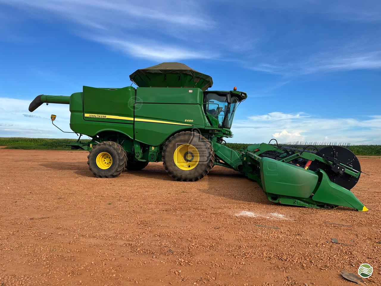 COLHEITADEIRA JOHN DEERE JOHN DEERE S680 Amazônia Agrícola   CAMPO VERDE MATO GROSSO MT