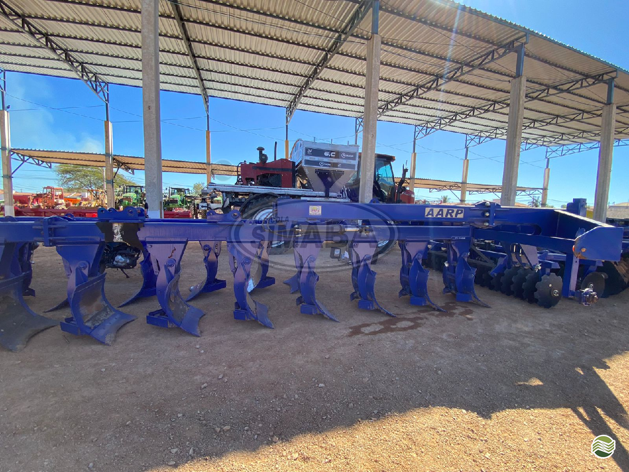 IMPLEMENTOS AGRICOLAS ARADO ARADO DE AIVECA Agrícola Simaba LUIS EDUARDO MAGALHAES BAHIA BA