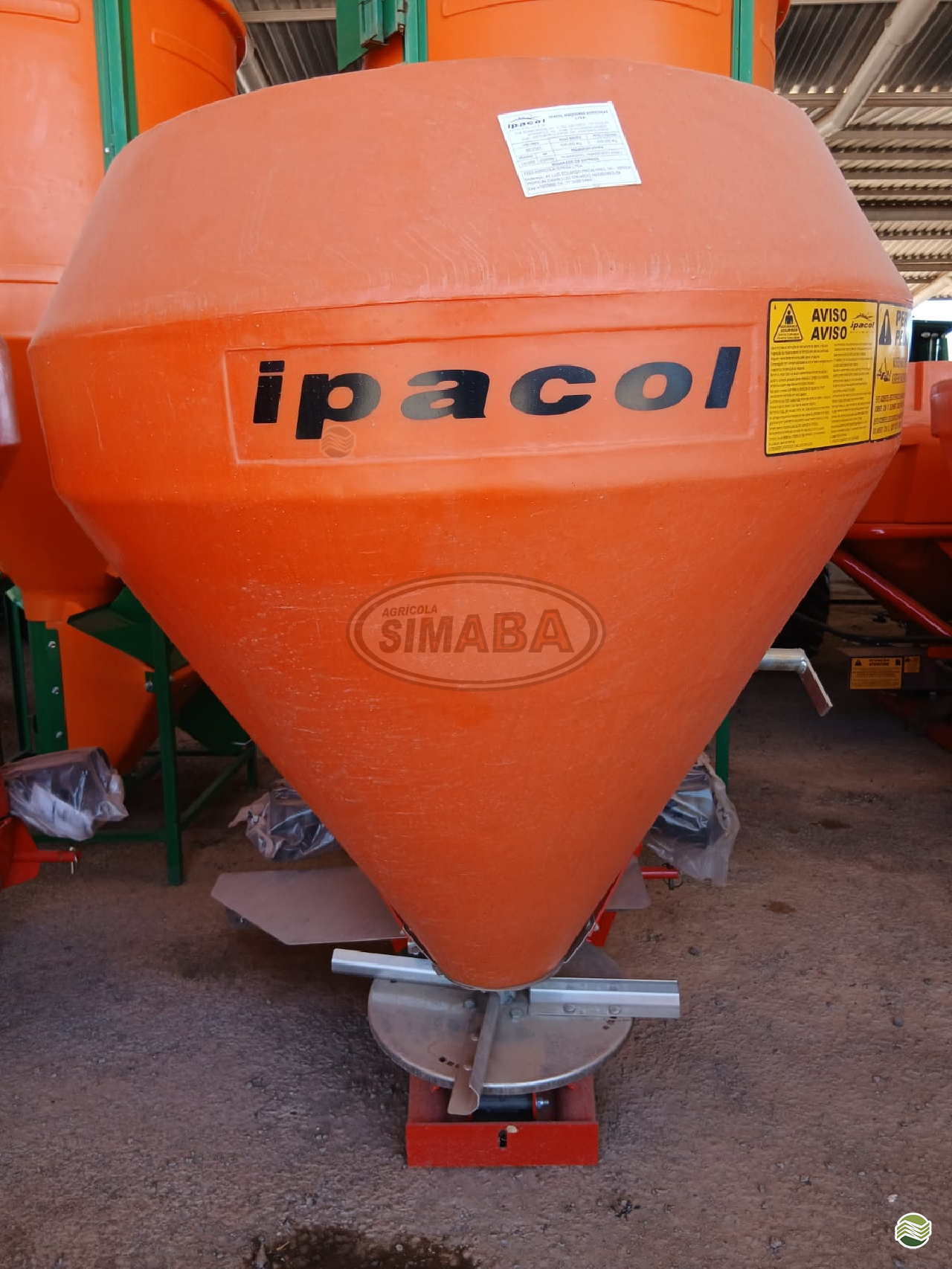 IMPLEMENTOS AGRICOLAS DISTRIBUIDOR DUBADEIRA DE FERTILIZANTES Agrícola Simaba LUIS EDUARDO MAGALHAES BAHIA BA