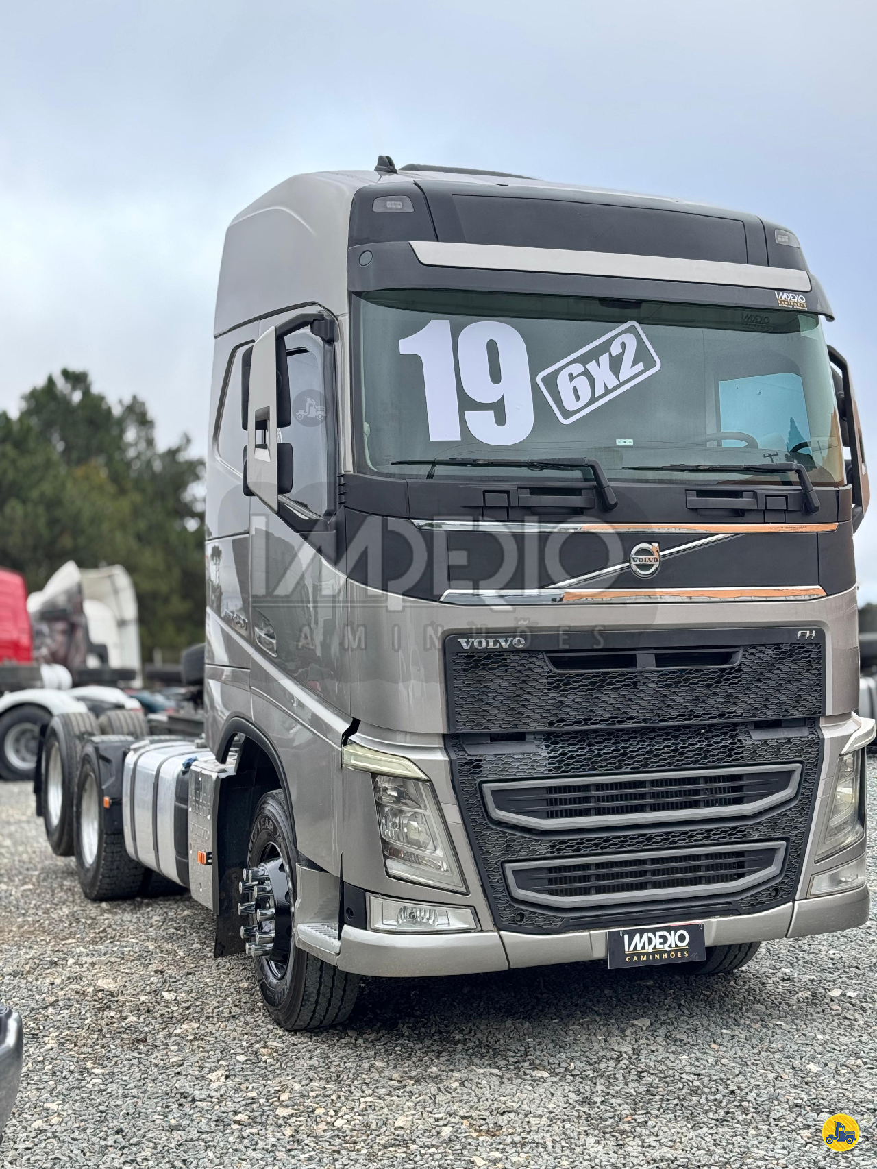 VOLVO FH 460 de Império Caminhões