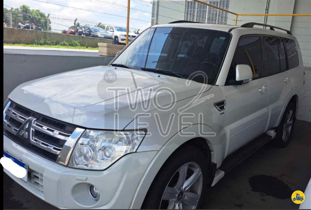 CARRO MITSUBISHI Pajero Full 3.2 HPE Two Level CURITIBA PARANÁ PR