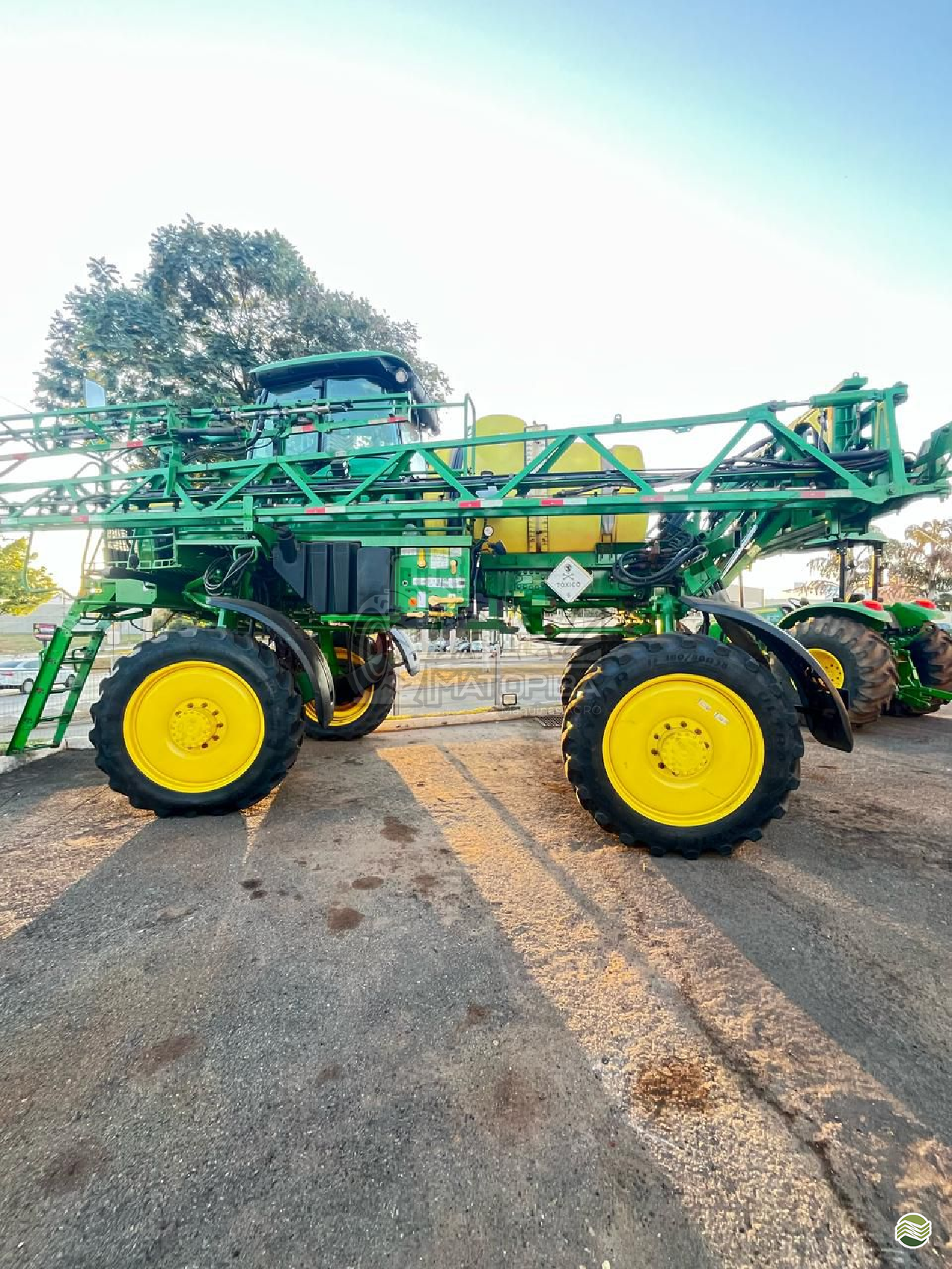 PULVERIZADOR JOHN DEERE JOHN DEERE M4025 Tração 4x4 Matopiba Máquinas Agro MIGUELOPOLIS SÃO PAULO SP