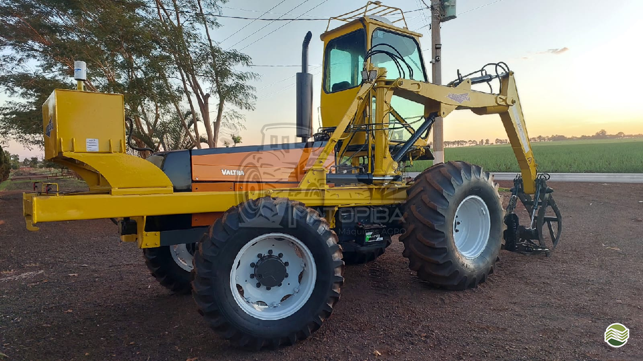 TRATOR MOTOCANA VALTRA Tração 4x4 Matopiba Máquinas Agro MIGUELOPOLIS SÃO PAULO SP