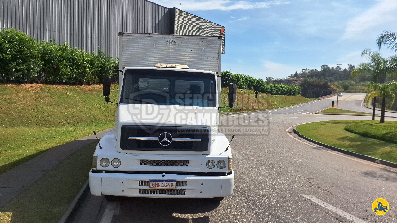 CAMINHAO MERCEDES-BENZ MB 1218 Baú Furgão Toco 4x2 Sérgio Dias Caminhões CONTAGEM MINAS GERAIS MG