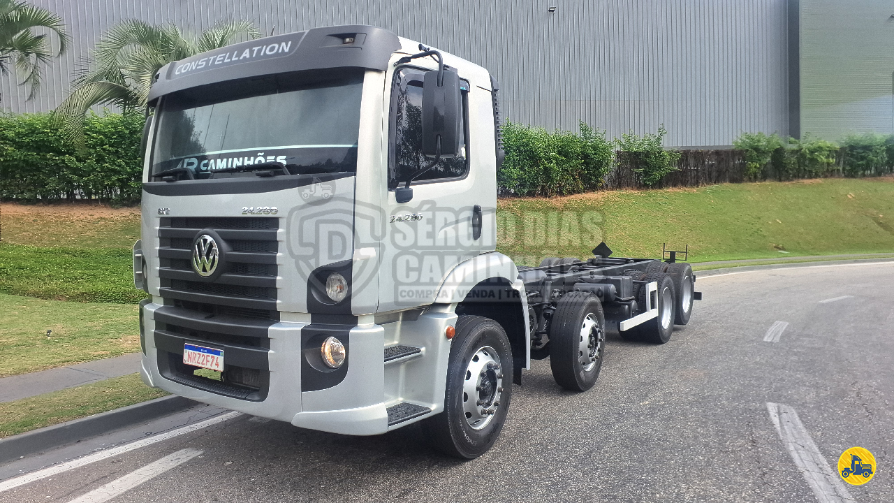 CAMINHAO VOLKSWAGEN VW 24280 Chassis BiTruck 8x2 Sérgio Dias Caminhões CONTAGEM MINAS GERAIS MG