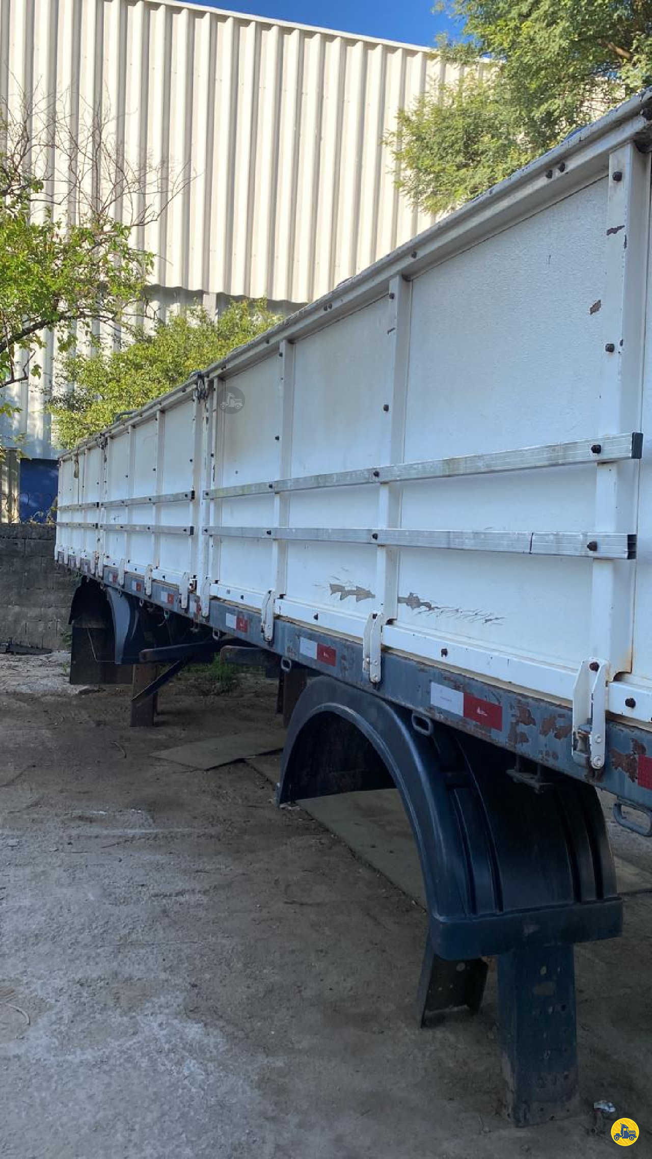 CARROCERIA SOBRE CHASSI  TRUCK GRANELEIRA Super Laminação SAO BERNARDO DO CAMPO SÃO PAULO SP