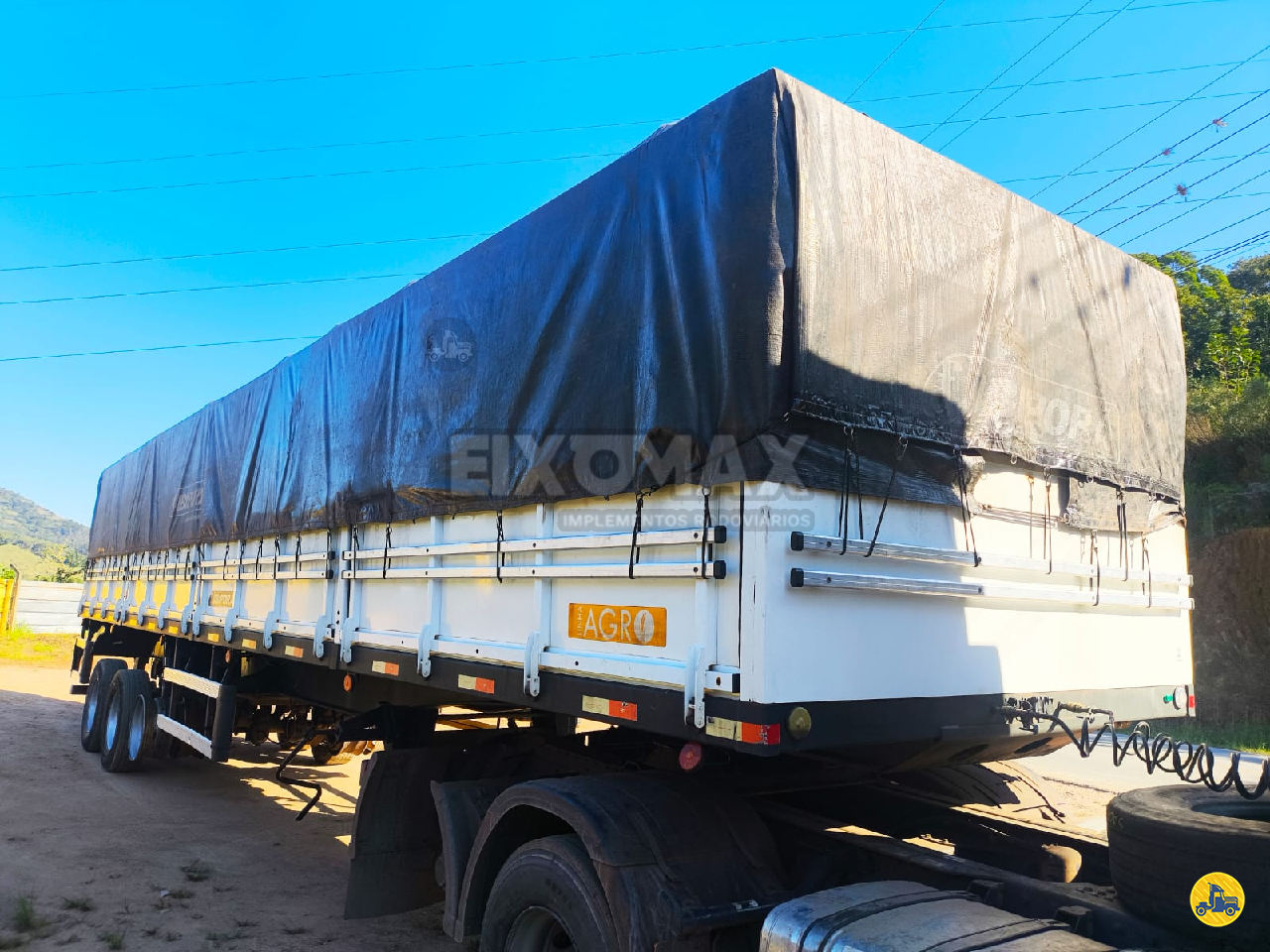 CARRETA SEMI-REBOQUE GRANELEIRO Eixomax Implementos Rodoviários ILHOTA SANTA CATARINA SC