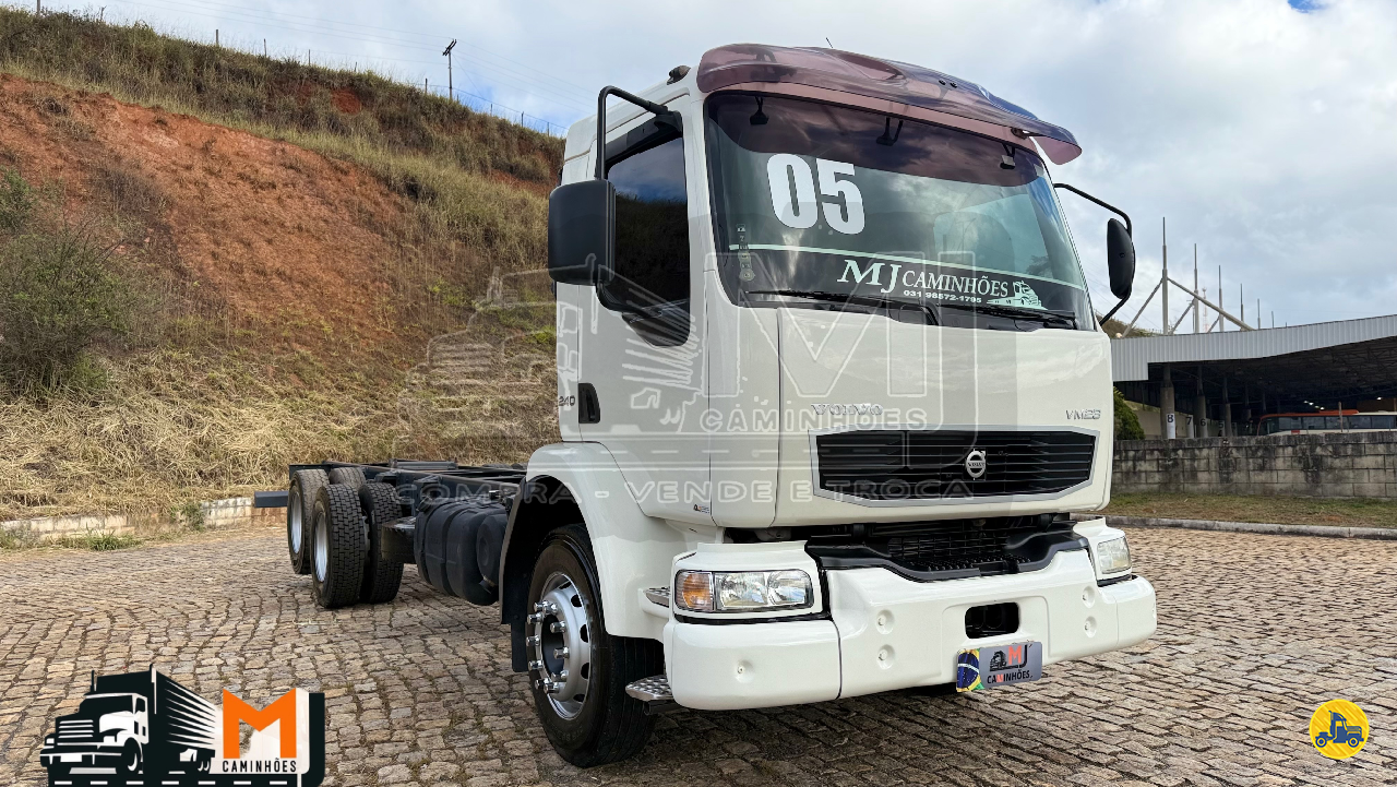 CAMINHAO VOLVO VOLVO VM23 240 Chassis Truck 6x2 MJ Caminhões JOAO MONLEVADE MINAS GERAIS MG