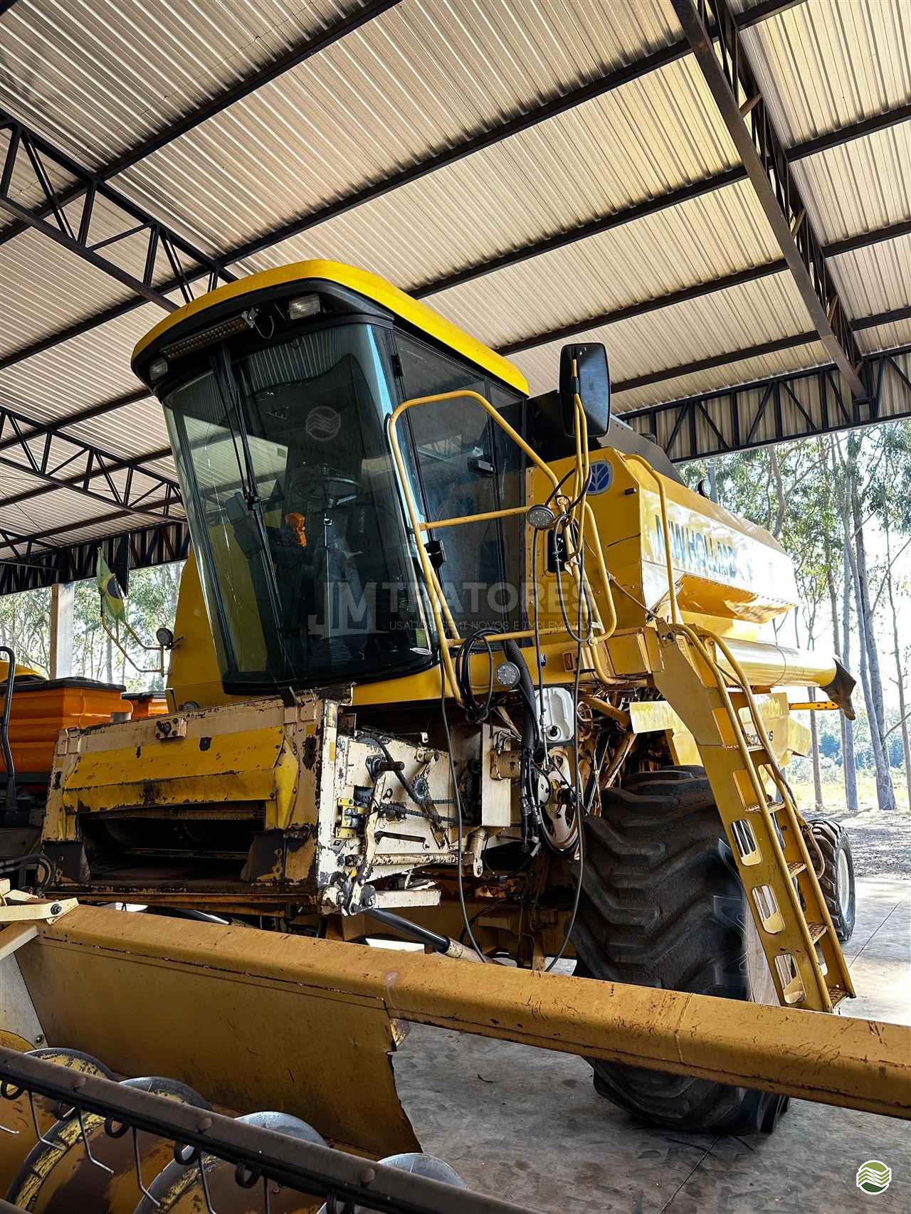 COLHEITADEIRA NEW HOLLAND TC 57 JM Tratores  ADAMANTINA SÃO PAULO SP