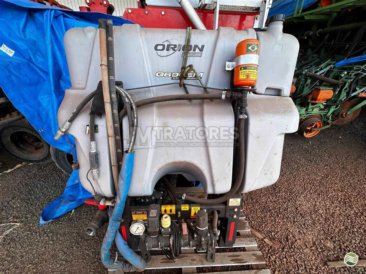 IMPLEMENTOS AGRICOLAS PULVERIZADOR KIT DE BARRAS HIDRÁULICAS JM Tratores  ADAMANTINA SÃO PAULO SP