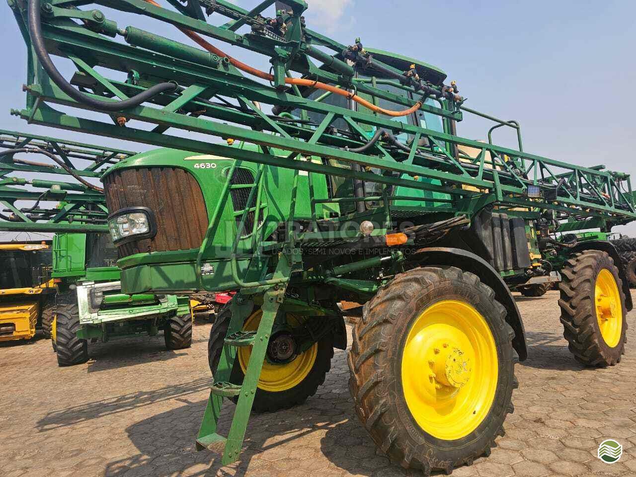 PULVERIZADOR JOHN DEERE JOHN DEERE 4630 Tração 4x4 JM Tratores  ADAMANTINA SÃO PAULO SP