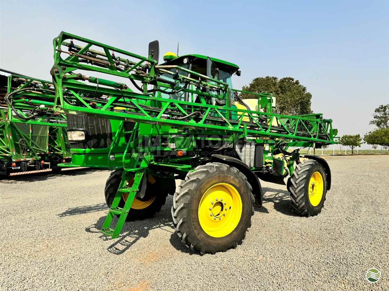 PULVERIZADOR JOHN DEERE JOHN DEERE 4630 Tração 4x4 JM Tratores  ADAMANTINA SÃO PAULO SP