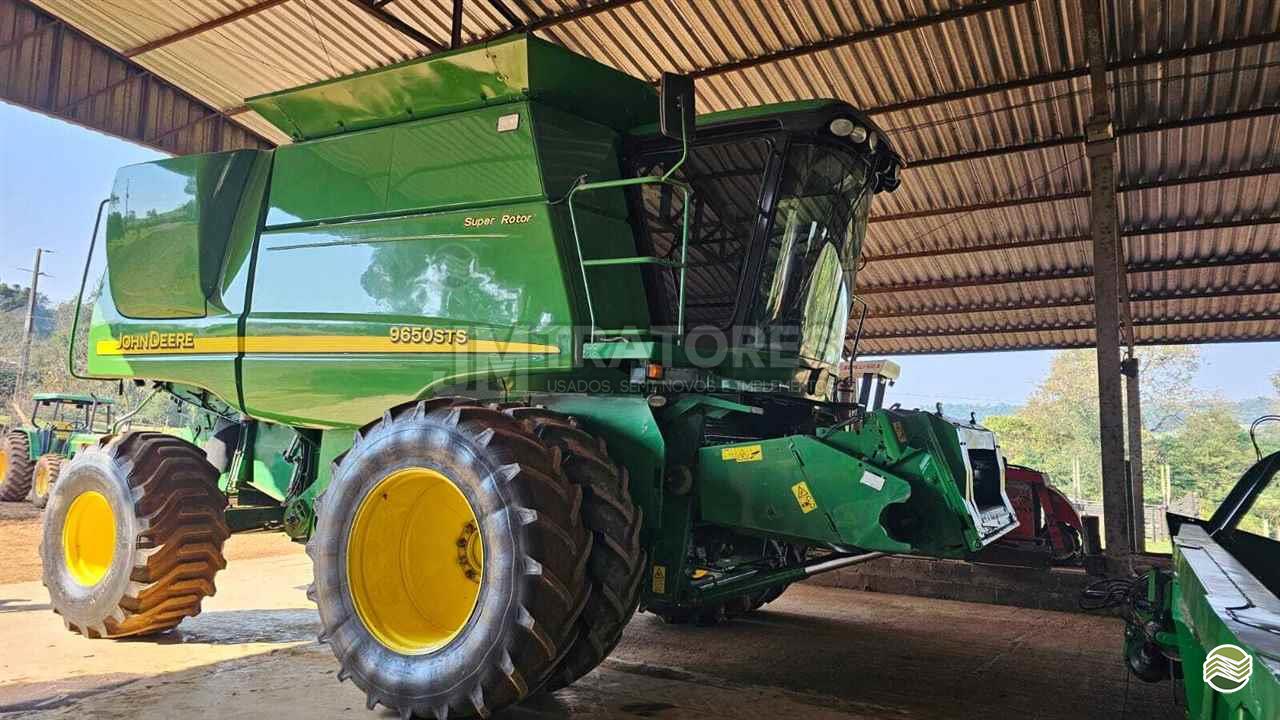 COLHEITADEIRA JOHN DEERE JOHN DEERE 9650 STS JM Tratores  ADAMANTINA SÃO PAULO SP