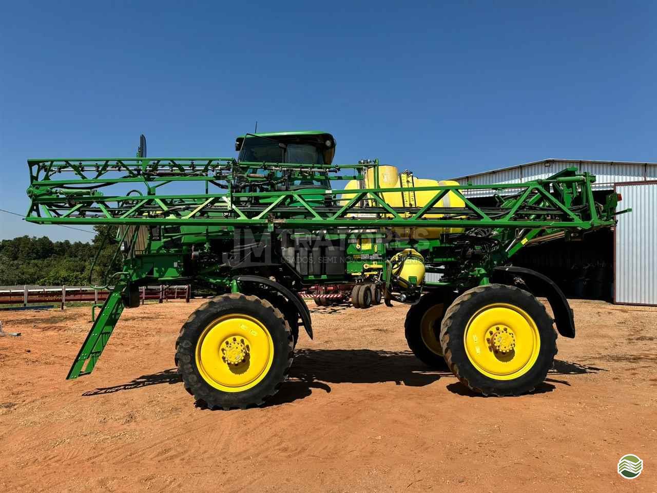PULVERIZADOR JOHN DEERE JOHN DEERE M4025 Tração 4x4 JM Tratores  ADAMANTINA SÃO PAULO SP