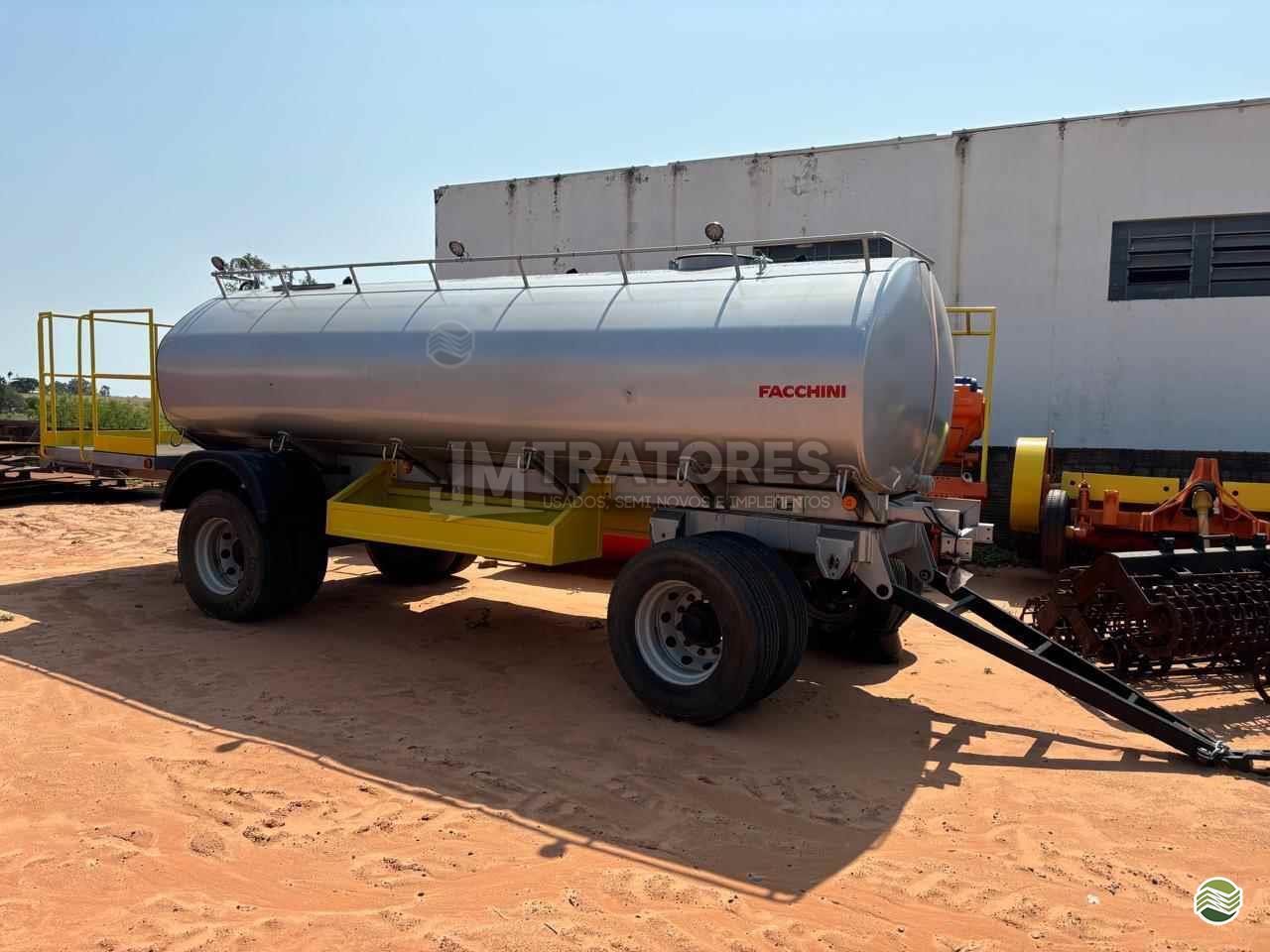 IMPLEMENTOS AGRICOLAS TANQUE ESTACIONÁRIO TANQUE INOX JM Tratores  ADAMANTINA SÃO PAULO SP