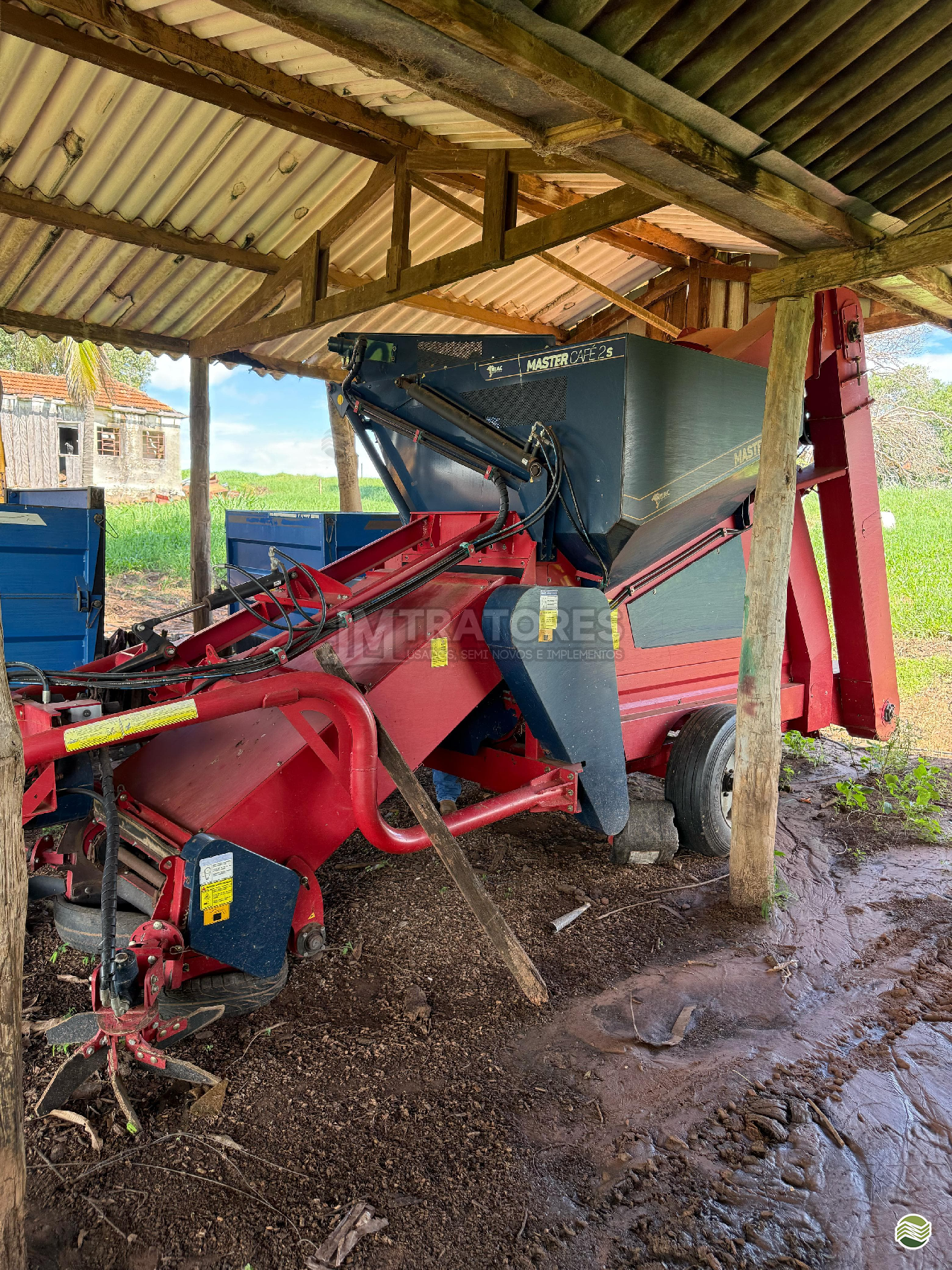 IMPLEMENTOS AGRICOLAS COLHEDORAS MIAC MASTER CAFE 2 JM Tratores  ADAMANTINA SÃO PAULO SP