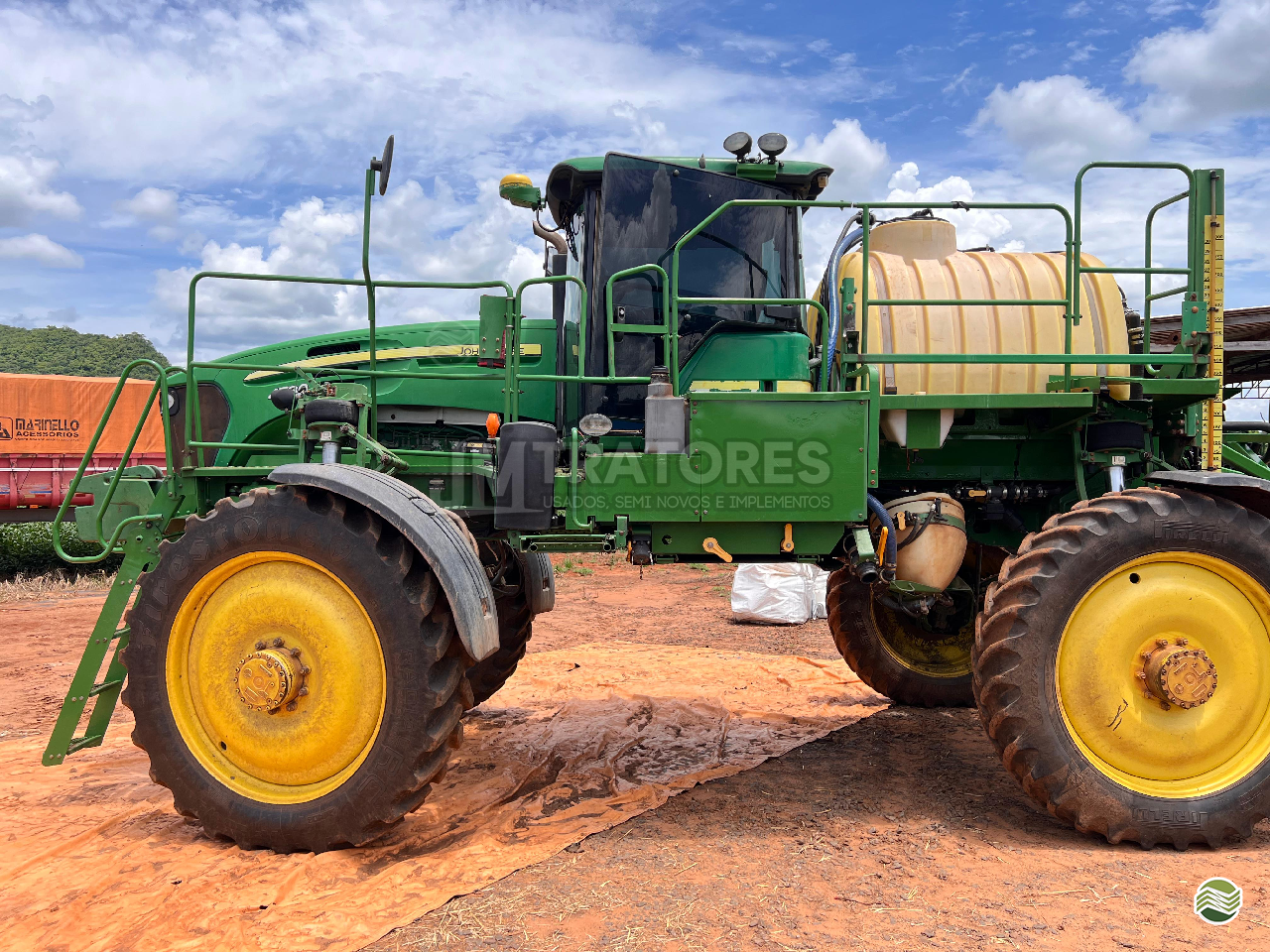 PULVERIZADOR JOHN DEERE JOHN DEERE 4730 Tração 4x4 JM Tratores  ADAMANTINA SÃO PAULO SP