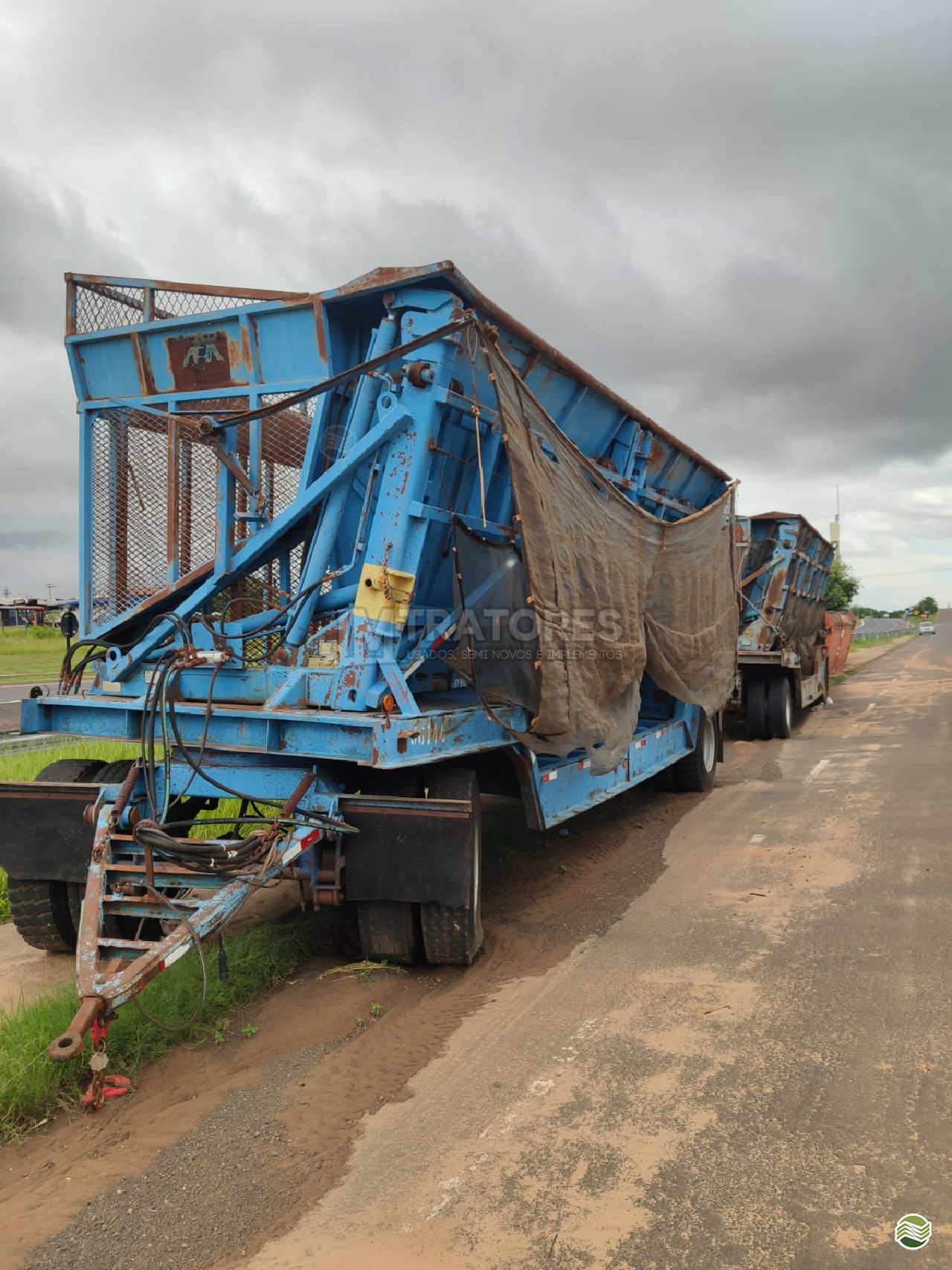 IMPLEMENTOS AGRICOLAS TRANSBORDO TRANSBORDO DE CANA JM Tratores  ADAMANTINA SÃO PAULO SP