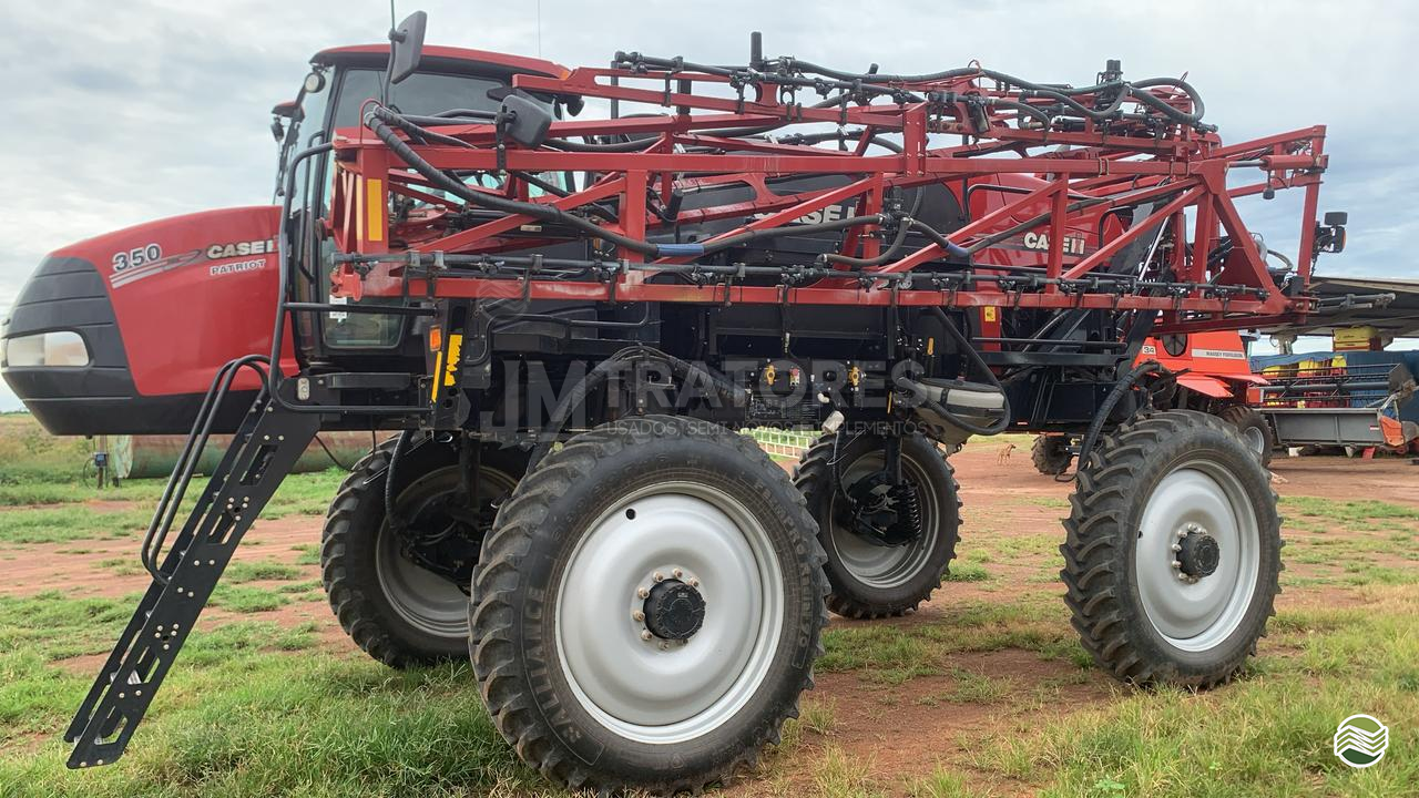 PULVERIZADOR CASE PATRIOT 350 Tração 4x4 JM Tratores  ADAMANTINA SÃO PAULO SP