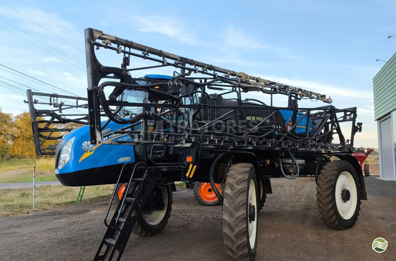 PULVERIZADOR NEW HOLLAND SP3500 Tração 4x4 JM Tratores  ADAMANTINA SÃO PAULO SP