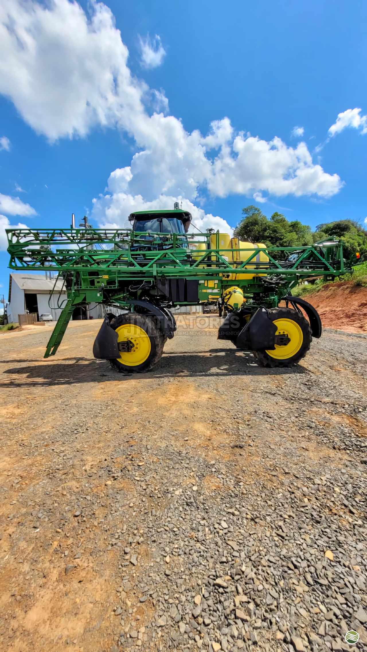 PULVERIZADOR JOHN DEERE JOHN DEERE M4025 Tração 4x4 JM Tratores  ADAMANTINA SÃO PAULO SP