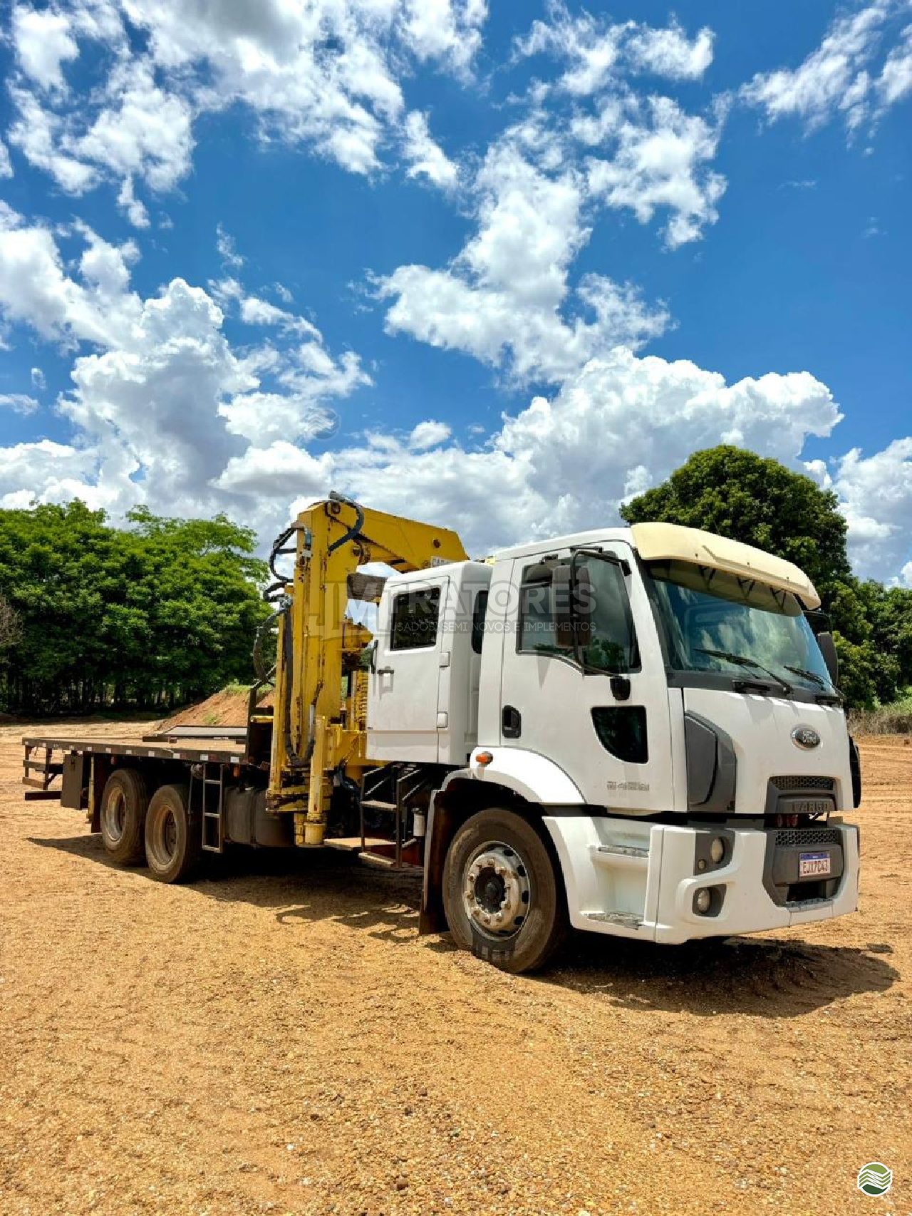 CAMINHAO FORD CARGO 2428 Munck Truck 6x2 JM Tratores  ADAMANTINA SÃO PAULO SP