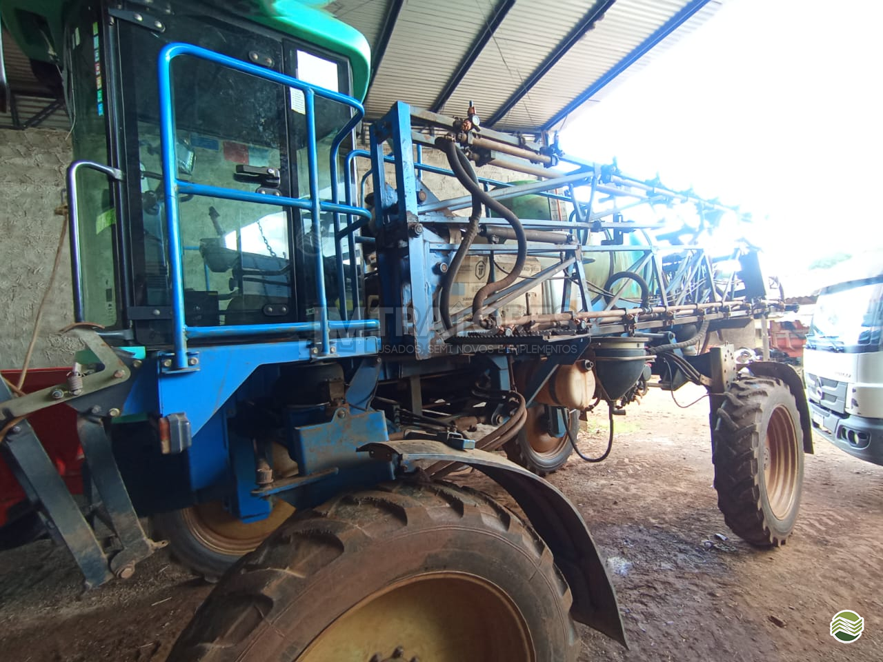 PULVERIZADOR KUHN BOXER 2021 H Tração 4x4 JM Tratores  ADAMANTINA SÃO PAULO SP