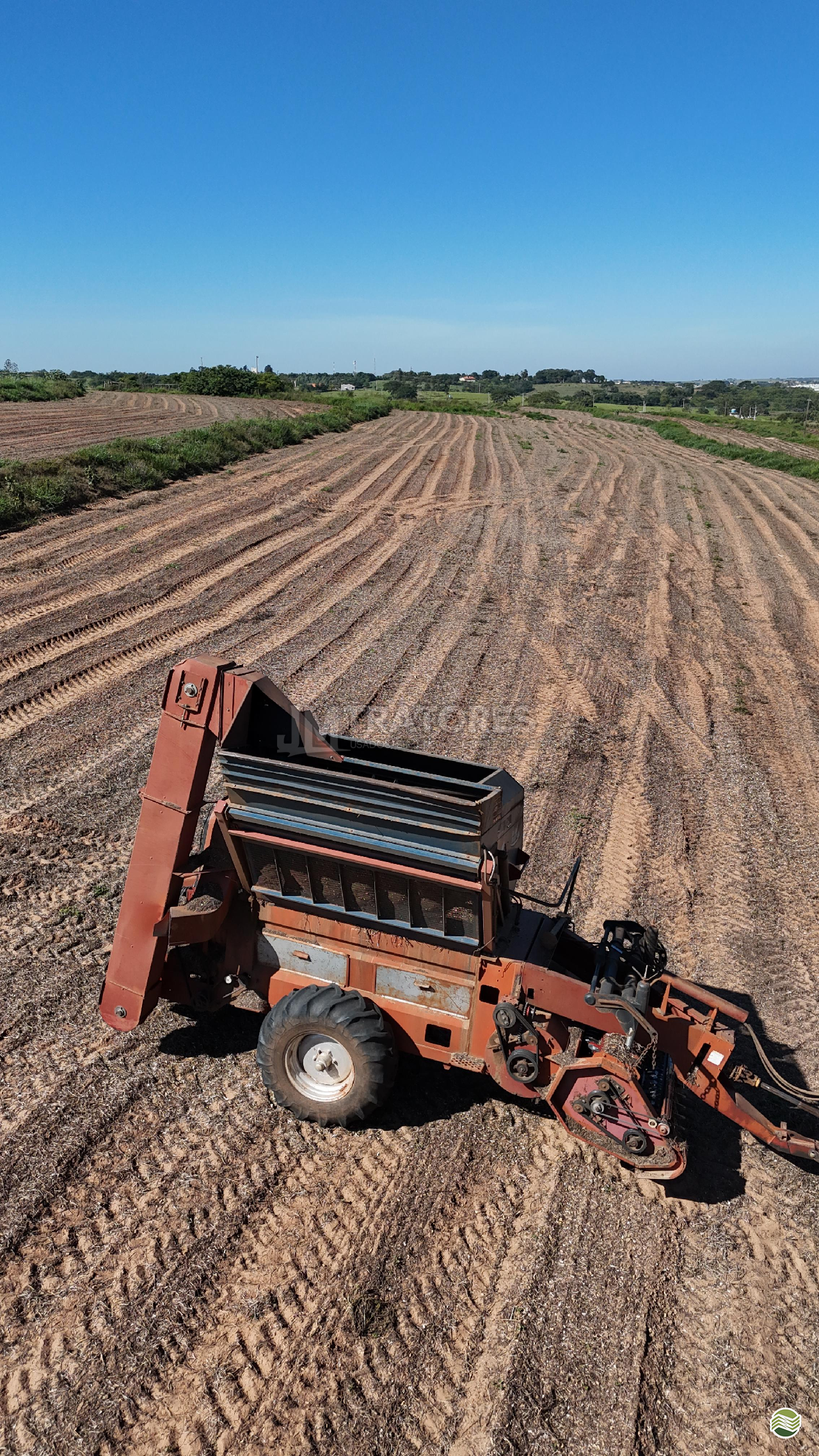 IMPLEMENTOS AGRICOLAS COLHEDORAS MIAC DOUBLE MASTER III JM Tratores  ADAMANTINA SÃO PAULO SP