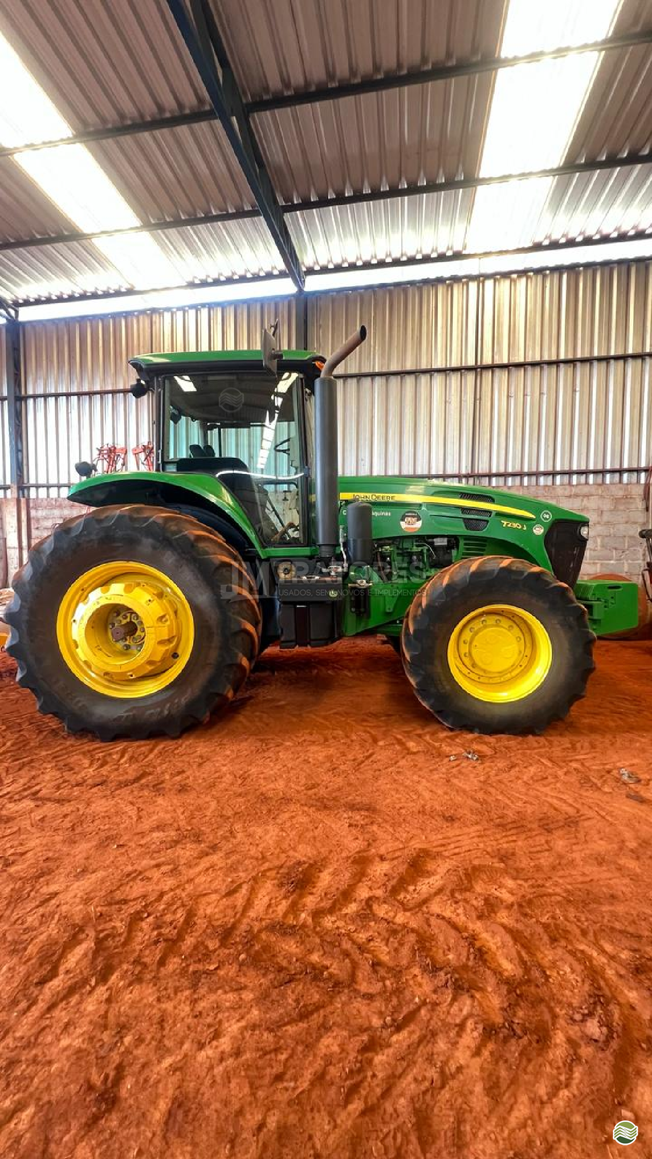 TRATOR JOHN DEERE JOHN DEERE 7230J Tração 4x4 JM Tratores  ADAMANTINA SÃO PAULO SP