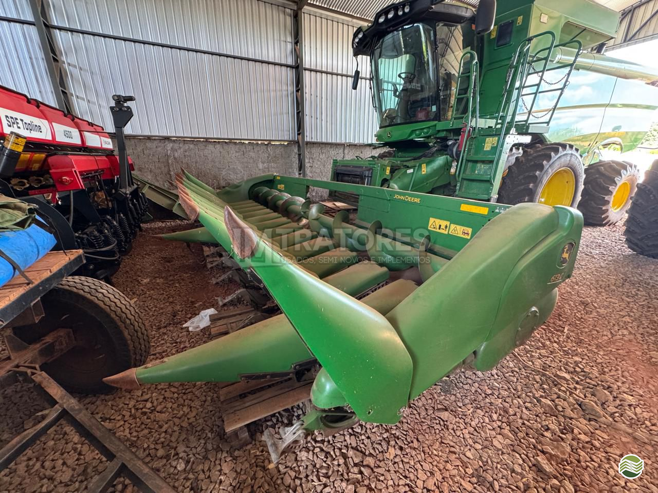 PLATAFORMA COLHEITADEIRA JOHN DEERE JOHN DEERE 613C JM Tratores  ADAMANTINA SÃO PAULO SP