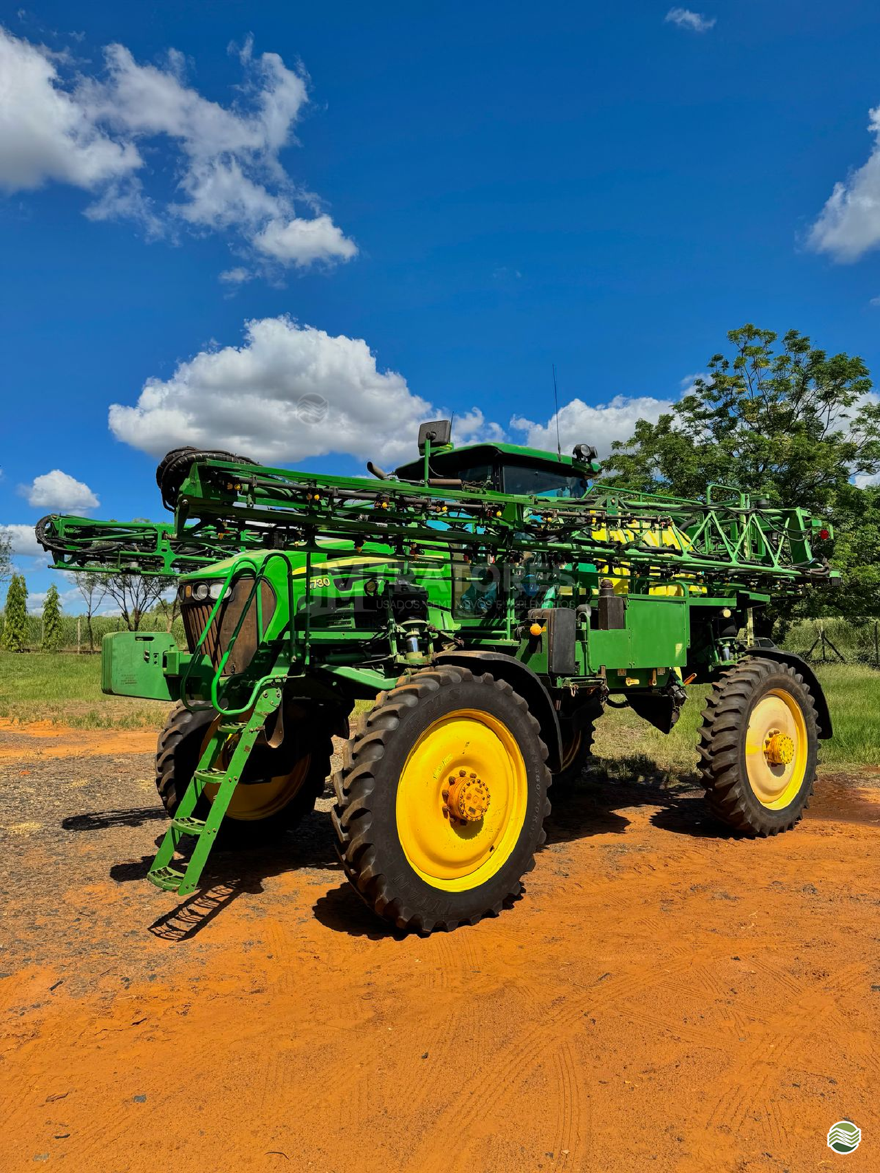 PULVERIZADOR JOHN DEERE JOHN DEERE 4730 Tração 4x4 JM Tratores  ADAMANTINA SÃO PAULO SP