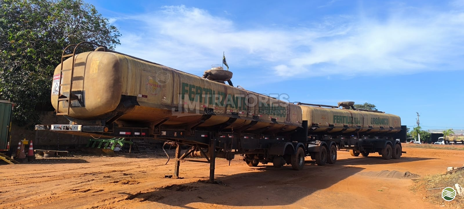 IMPLEMENTOS AGRICOLAS TANQUE ESTACIONÁRIO TANQUE JM Tratores  ADAMANTINA SÃO PAULO SP