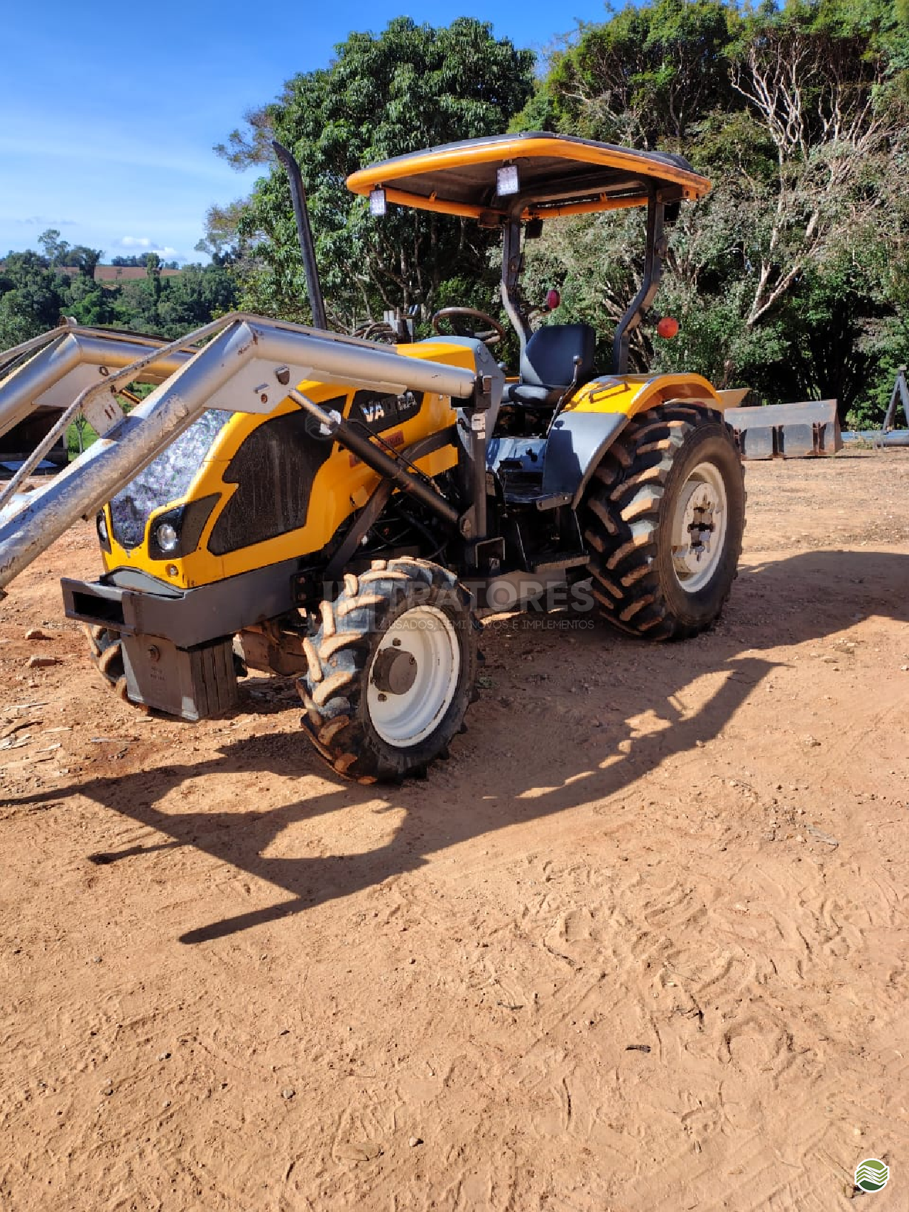 TRATOR VALTRA VALTRA A950 Tração 4x4 JM Tratores  ADAMANTINA SÃO PAULO SP