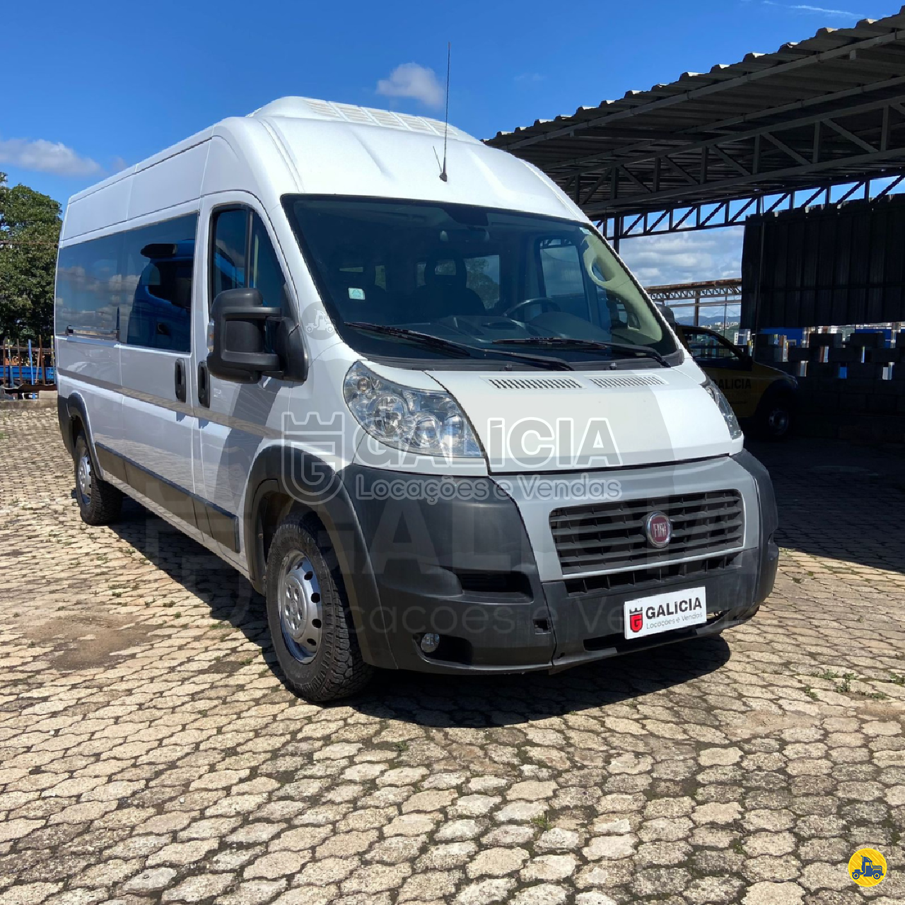 VANS FIAT Ducato Passageiro Galícia Locações e Vendas  BETIM MINAS GERAIS MG