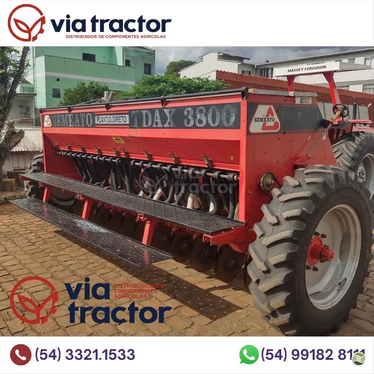 PLANTADEIRA SEMEATO SEMEATO TDAX3800 Via Tractor ERECHIM RIO GRANDE DO SUL RS