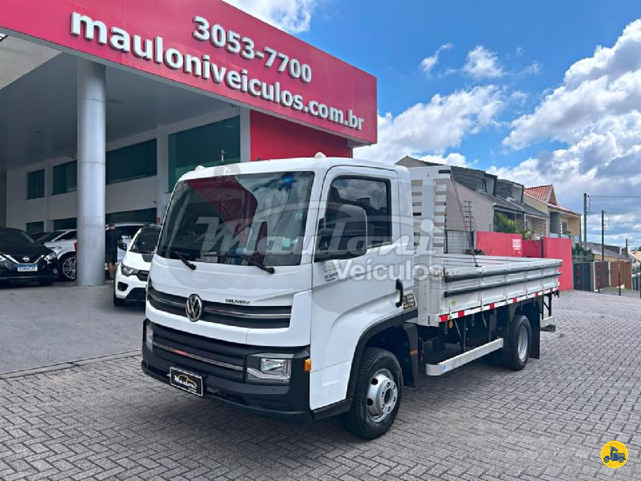 CAMINHAO VOLKSWAGEN VW 6160 Carga Seca 3/4 4x2 Mauloni Veículos CURITIBA PARANÁ PR