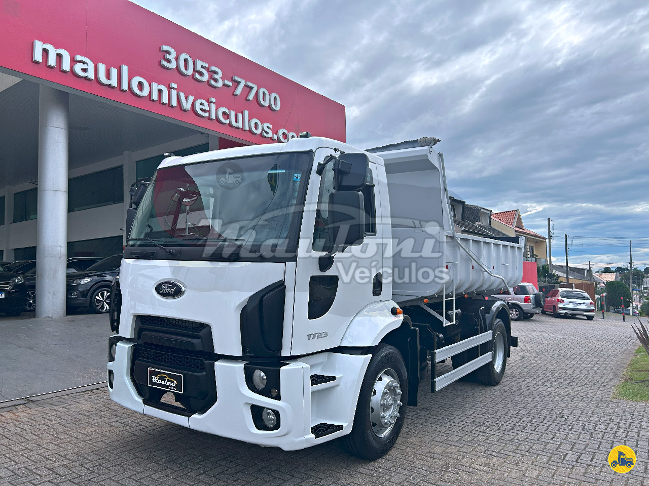 CAMINHAO FORD CARGO 1723 Caçamba Basculante 3/4 4x2 Mauloni Veículos CURITIBA PARANÁ PR