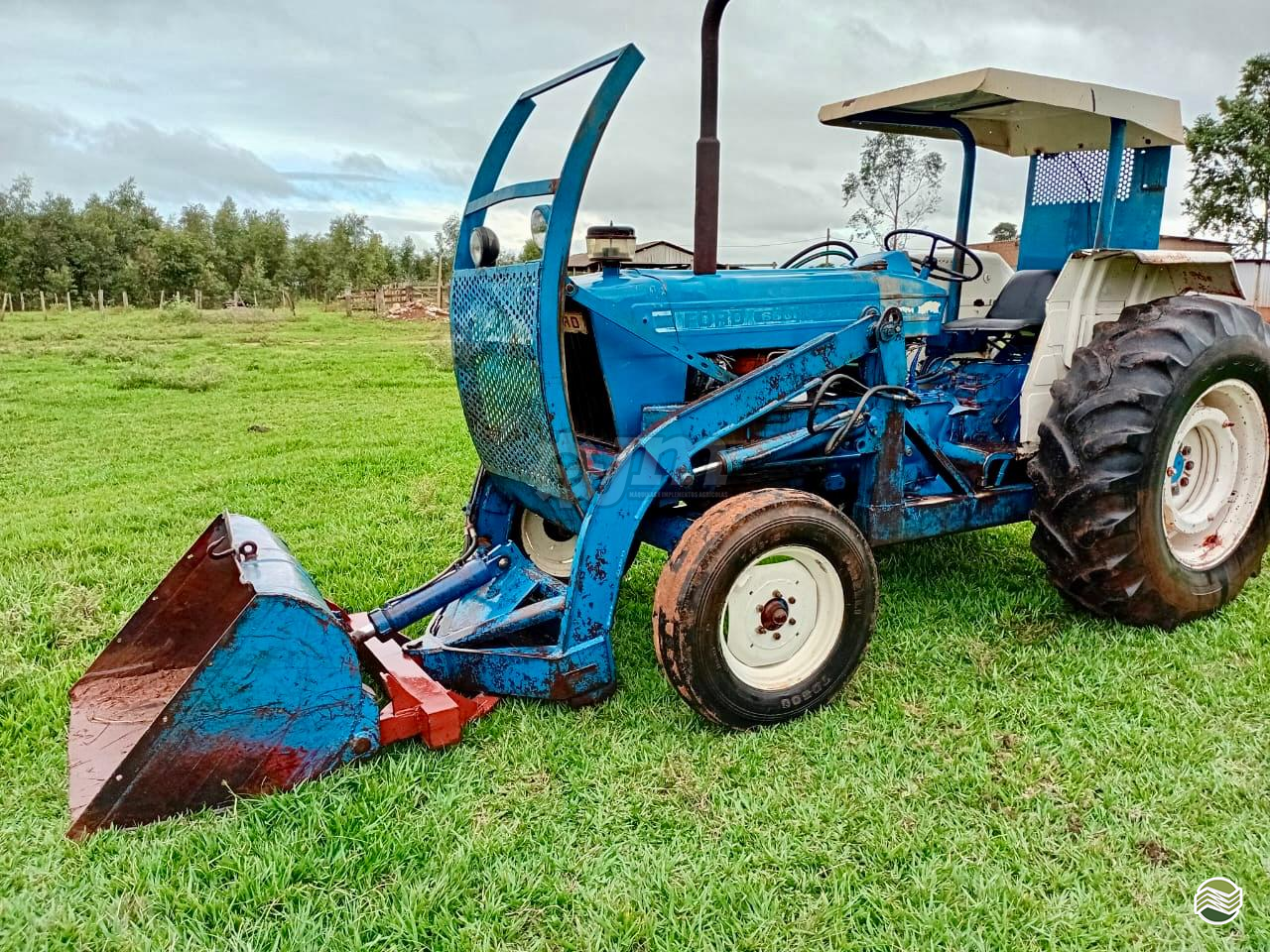 TRATOR FORD FORD 6600 Tração 4x2 JM Máquinas CAARAPO MATO GROSSO DO SUL MS