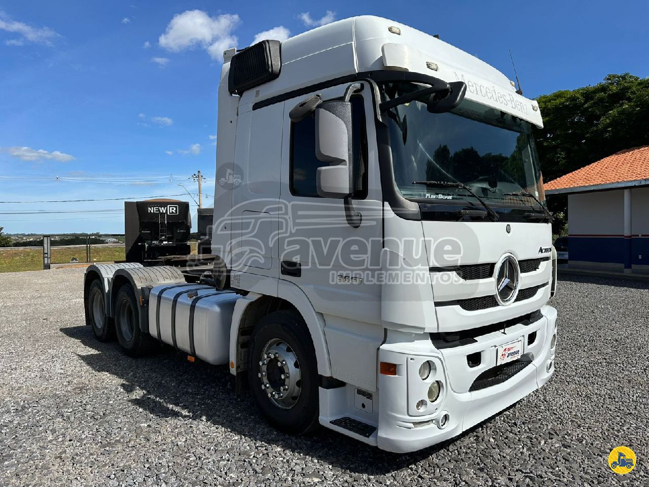 CAMINHAO MERCEDES-BENZ MB 2651 Cavalo Mecânico Cavalo 6x4 Avenue Implementos PATOS DE MINAS MINAS GERAIS MG