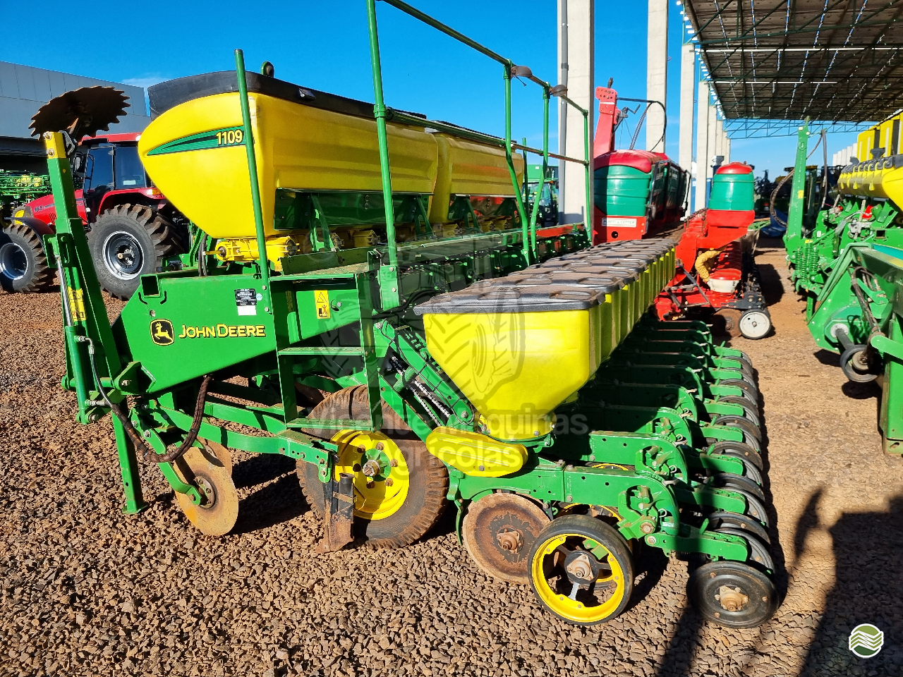 PLANTADEIRA JOHN DEERE PLANTADEIRAS 1109 Vicente Máquinas Agrícolas CASCAVEL PARANÁ PR