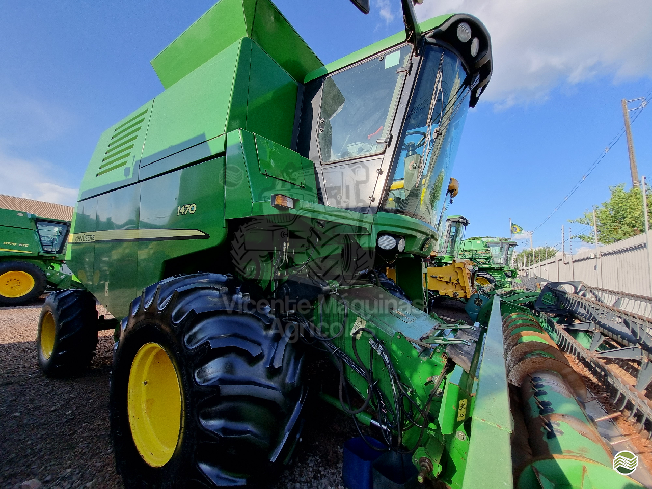COLHEITADEIRA JOHN DEERE JOHN DEERE 1470 Vicente Máquinas Agrícolas CASCAVEL PARANÁ PR