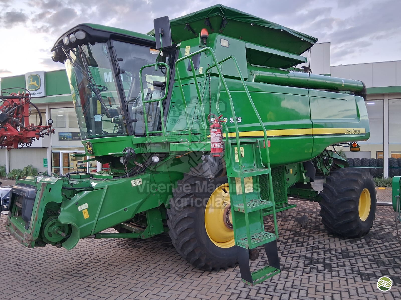 COLHEITADEIRA JOHN DEERE JOHN DEERE 9470 STS Vicente Máquinas Agrícolas CASCAVEL PARANÁ PR