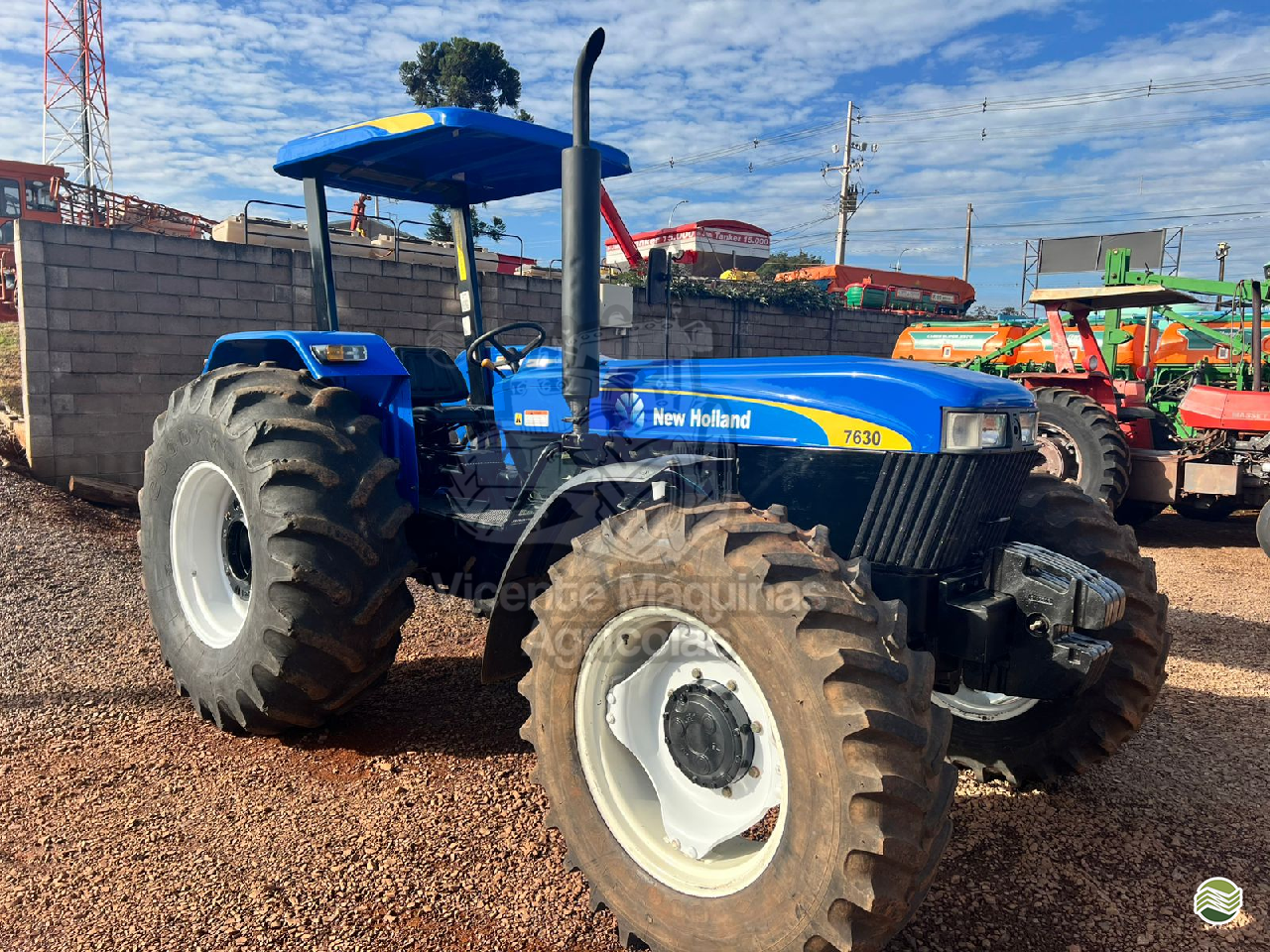 TRATOR NEW HOLLAND NEW 7630 Tração 4x4 Vicente Máquinas Agrícolas CASCAVEL PARANÁ PR