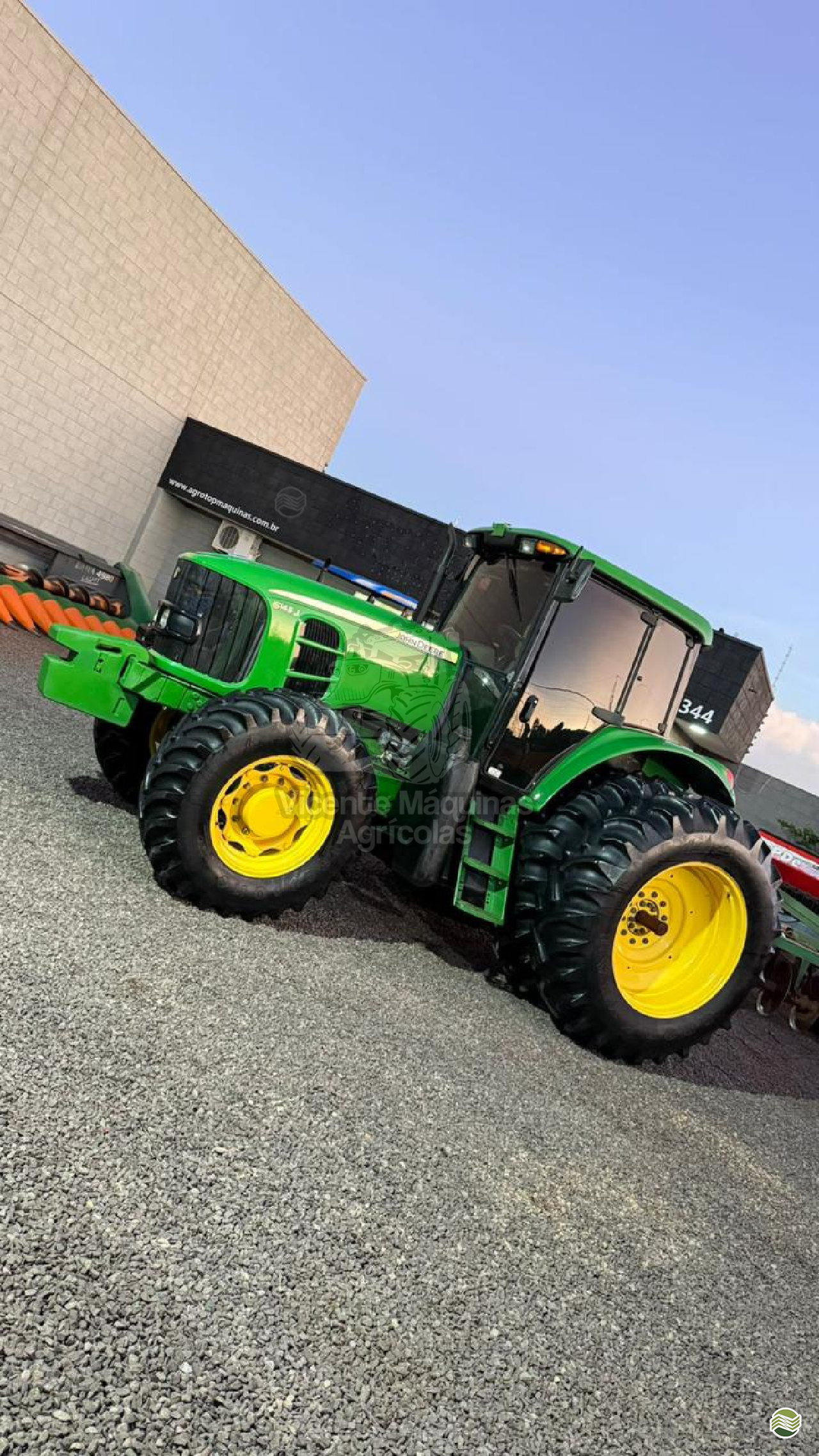 TRATOR JOHN DEERE JOHN DEERE 6145J Tração 4x4 Vicente Máquinas Agrícolas CASCAVEL PARANÁ PR