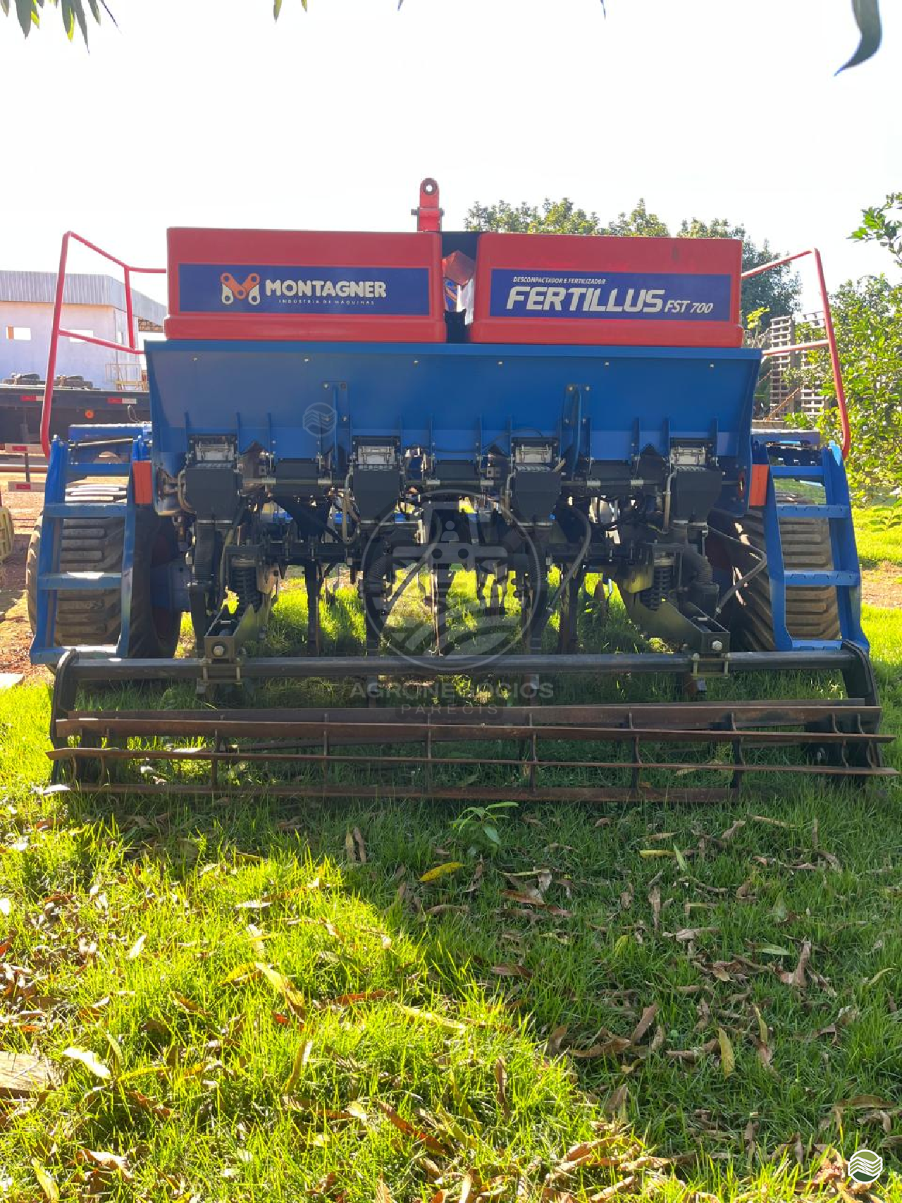 IMPLEMENTOS AGRICOLAS DESCOMPACTADOR DESCOMPACTADORA FERTILIZADORA Agronegócios Parecis CAMPO NOVO DO PARECIS MATO GROSSO MT