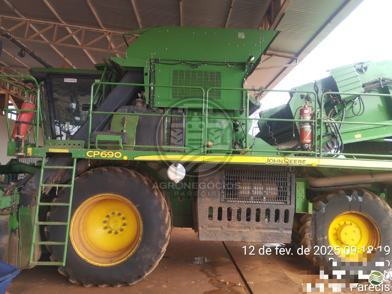 COLHEITADEIRA JOHN DEERE JOHN DEERE ALG. CP690 Agronegócios Parecis CAMPO NOVO DO PARECIS MATO GROSSO MT