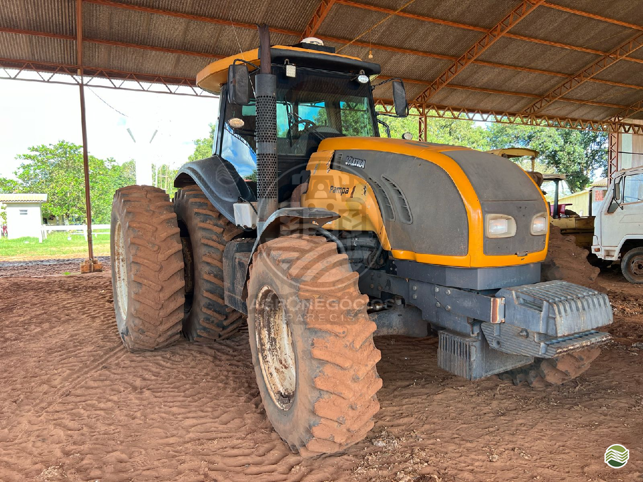 TRATOR VALTRA VALTRA BT 210 Tração 4x4 Agronegócios Parecis CAMPO NOVO DO PARECIS MATO GROSSO MT