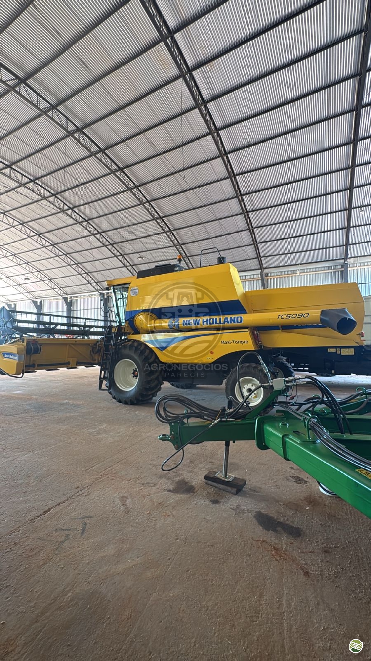 COLHEITADEIRA NEW HOLLAND TC 5090 Agronegócios Parecis CAMPO NOVO DO PARECIS MATO GROSSO MT