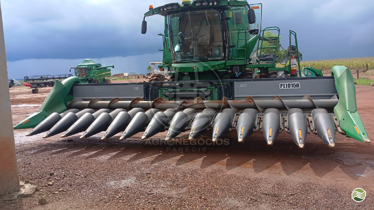 PLATAFORMA COLHEITADEIRA GreenSystem PL1015A Agronegócios Parecis CAMPO NOVO DO PARECIS MATO GROSSO MT